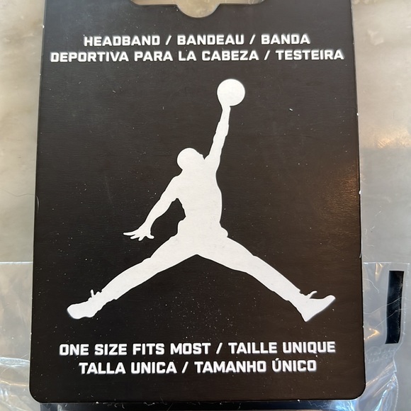 Nike Other - ✨2/$20 Jordan Headband & wrist bands navy blue